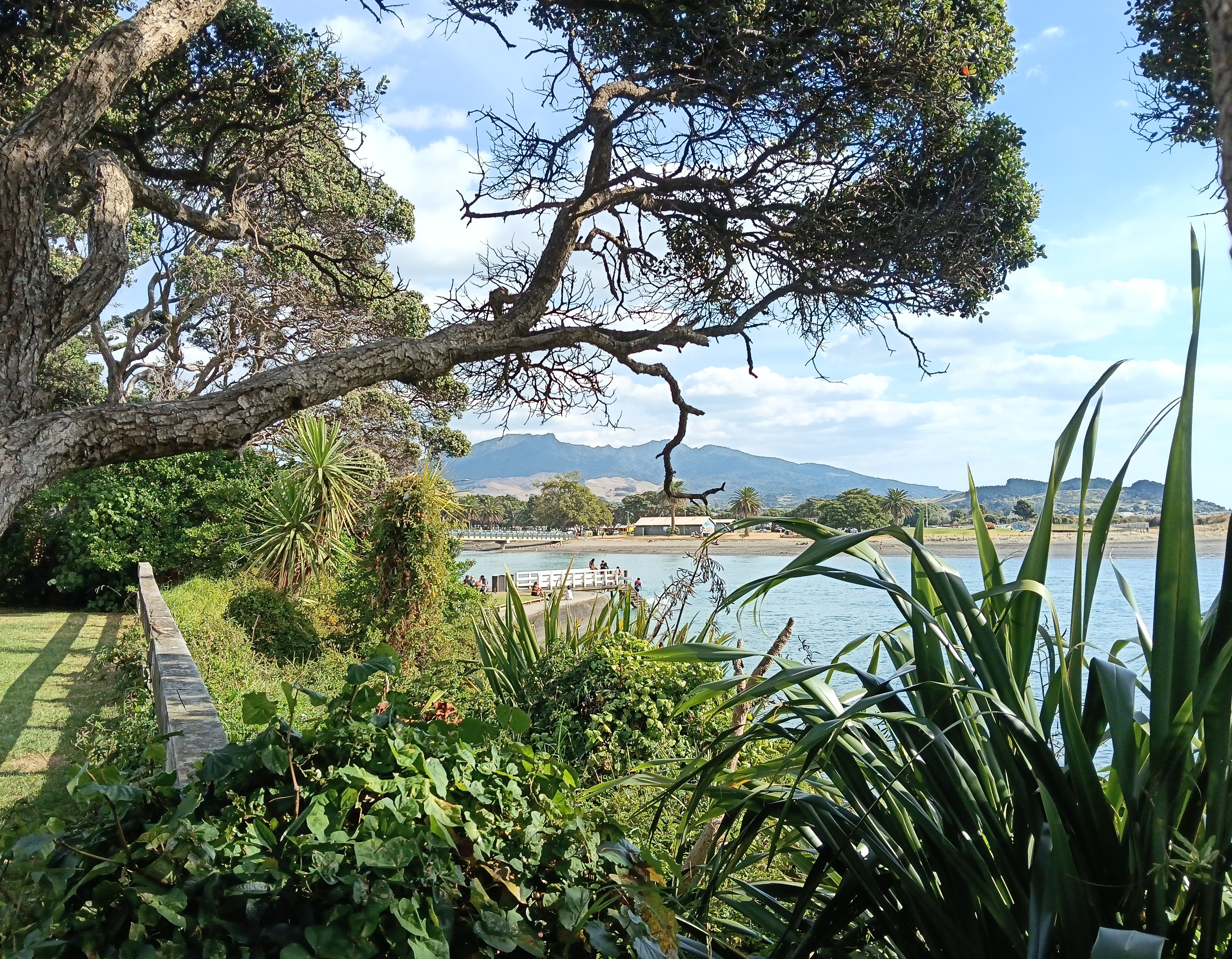 Raglan harbour — Te Tāhuna-a-Kāwhia